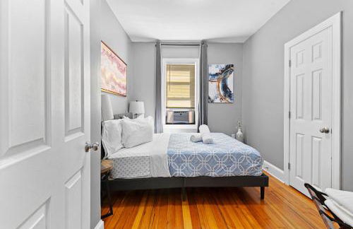 Spacious apartments near Ashmont - Photo 15