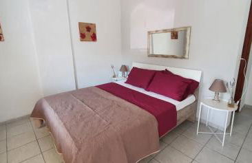 Eleni Karouti rooms for rent - Foto 2