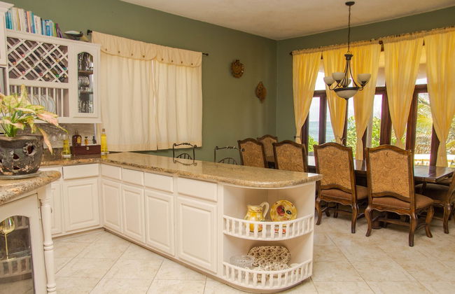 Beach Front White Sand Villa - Foto 80