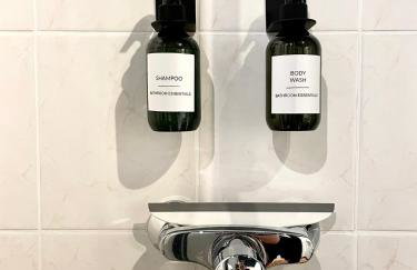 Schicke & zentrale Altbauwohnung - Photo 41