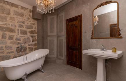 Villa Trojanovic by Villas Guide - Photo 37