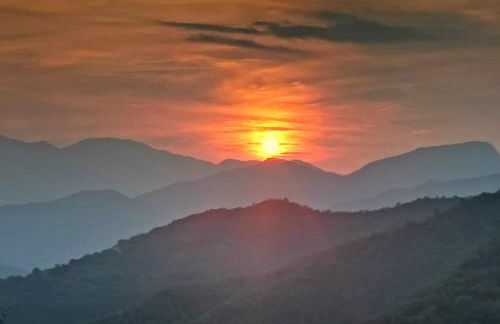 House - Sleeps 5 Scenic Views Fireplace & Garden - Foto 1