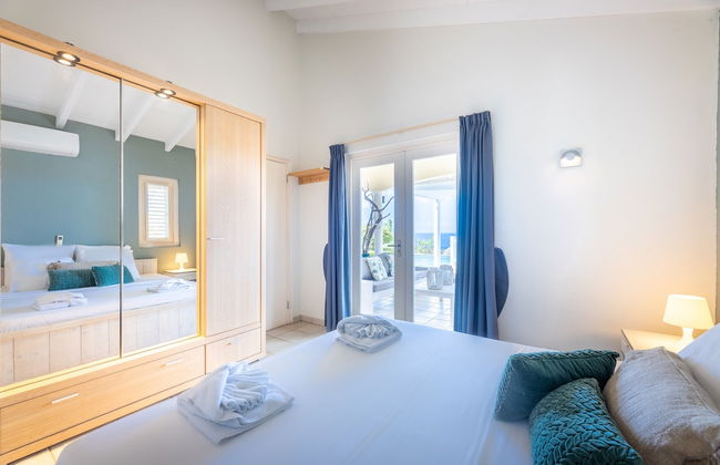 Coral Estate Holidays - Photo 19