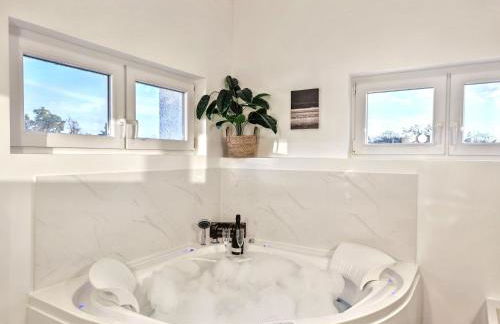 Designer Loft für bis zu 15, Whirlpool, Infrarotsauna, Billard, Pokertisch, 2 Bäder - Foto 2