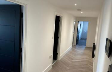 New 2 Bed Apartment in Royston High St - Foto 5