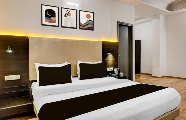 Townhouse Bombay Exhibition Centre Goregaon - Photo 11