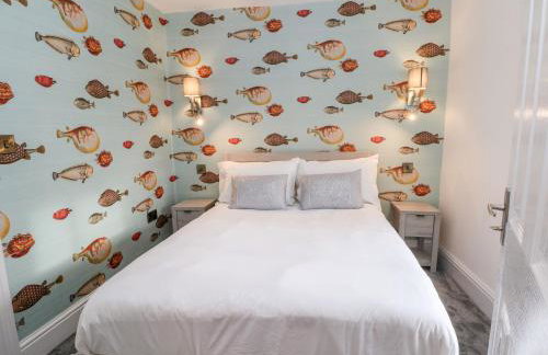 HollyDale - Photo 28