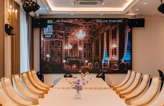 Diamond Hotel - Photo 32