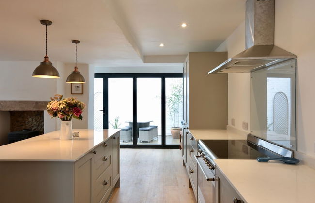 Cottage in East Rudham - Photo 1