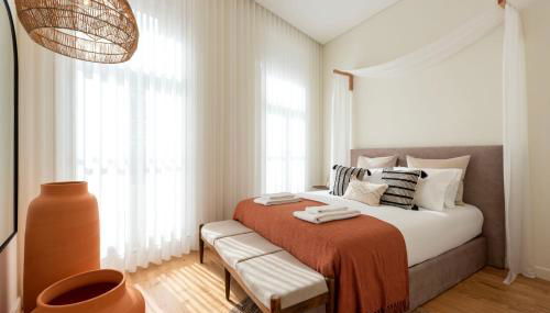 Mouzinho da Silveira 215 by LovelyStay - Foto 1