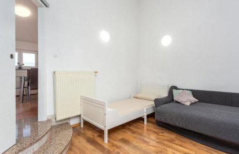 Awesome Apartment In Omisalj With Wifi - Foto 15