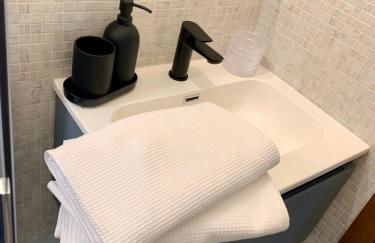 Old Porlezza Apartment - Photo 36