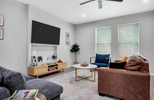 Waxahachie Walkup Backyard Oasis 1 Mi to DWTN Professionally Managed By Stay Albatross - Foto 17