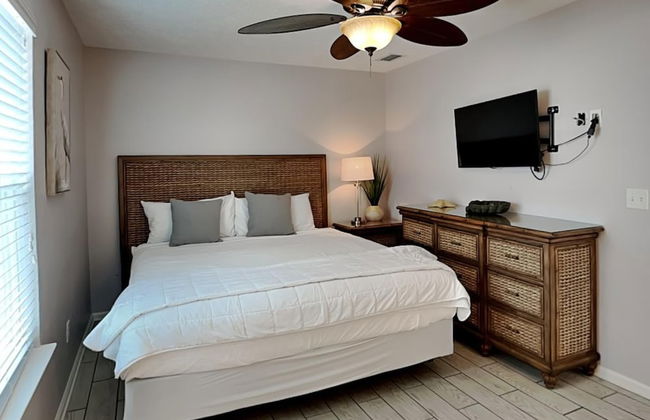 Luxury Gulf Front Home w/ Unobstructed Views + Private Pool! - Foto 12