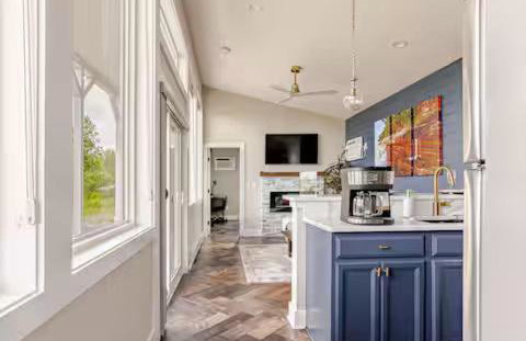 Altmar's Premier Luxury Cabin with 3000sf Mini Golf - Foto 24