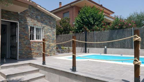 Cerca de Barcelona, y entre tres Parques Naturales, casa de 4 habitaciones y 2 baños con piscina, barbacoa y chimenea - Foto 3