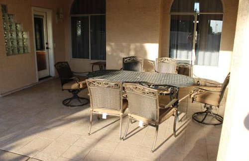 Arts, Fenced Private Pool, Fire World - Foto 6