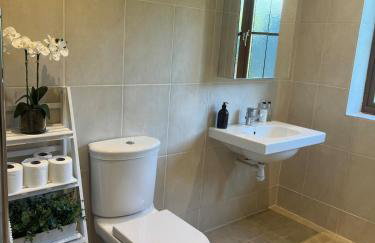 Cottage nestled in the heart of a stunning Suffolk Village - Foto 10