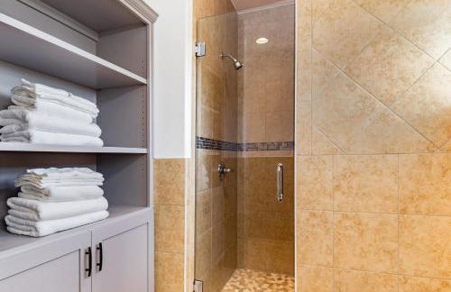 Family-Ready 4BR with Yard & Kids Playground - Foto 34