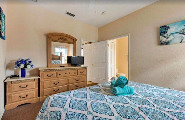 Summer Place Villa 4 Bedroom Home by RedAwning - Foto 8