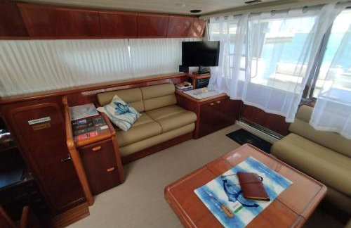 Captain Cangrejo Yacht - Foto 6