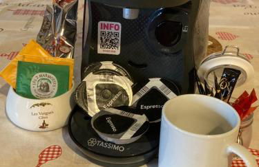 Les Vergnes Gîtes Countryside Getaway with Pool - Foto 17