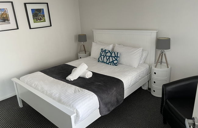 Astra Apartments Miller Street - Photo 2