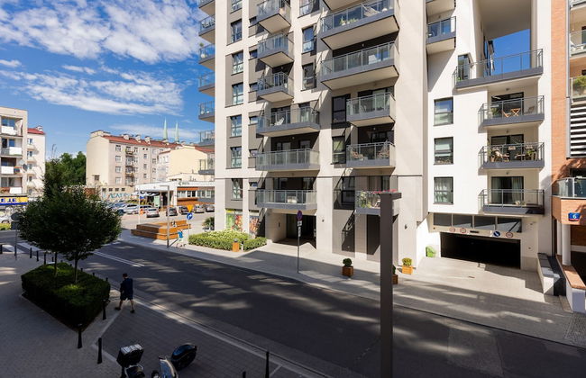 Okrzei Apartment Warsaw Praga by Renters - Photo 48