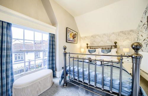 Penthouse On Waterside With River Views, Private Parking & Secluded Hot Tub - Foto 12