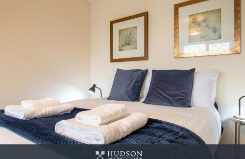 Central Three Bedroom Apartment with Parking - Foto 22