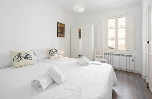 Maria de la Salut - Foto 16