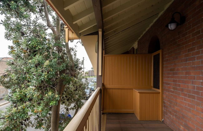 Harbour View Terrace House In The Heart Of The Rocks - Photo 19