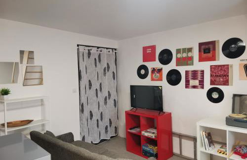 Duplex plein centre de Florac - Foto 11