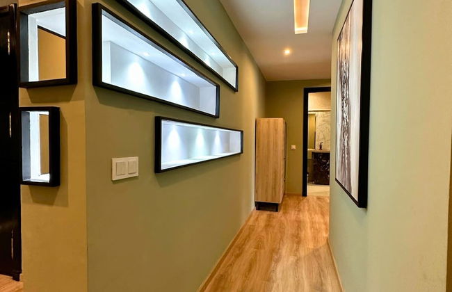 The Tropical Luxury 2BR City Centre Retreat - Photo 21