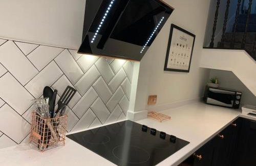 3 Bedroom apartment in Harborne - Photo 30