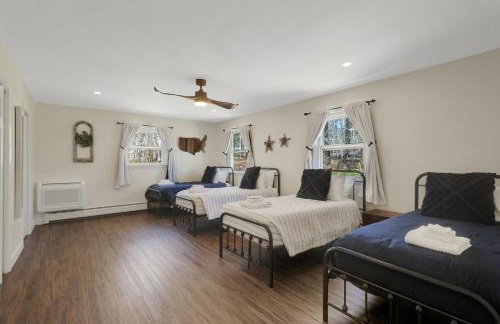 Melvin Village - 5 Bed 3 Bath Arcade Near Lake Pet Friendly fee applies - Foto 45