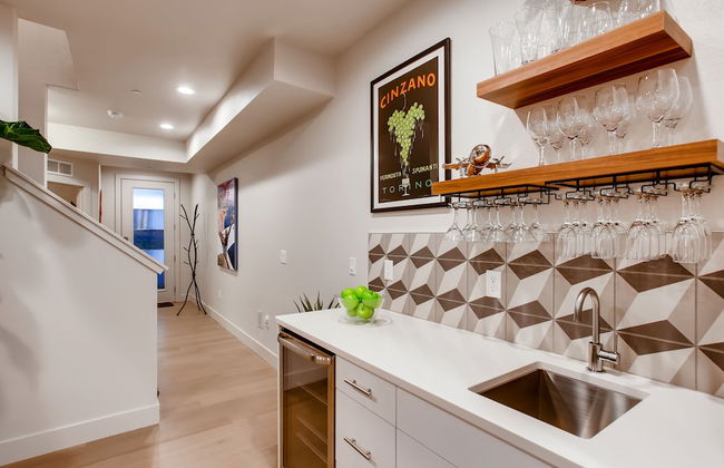 Old Town Swank - Brand New to Brewery District! - Foto 17