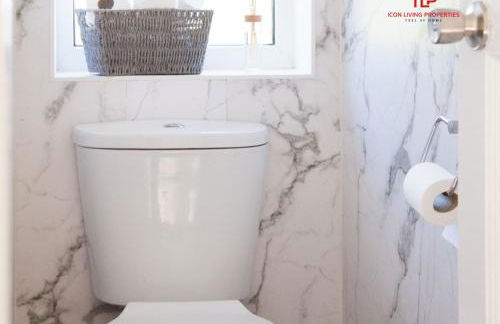 Spacious 7-Bed Home for Contractors & Families in St Helens - Foto 20