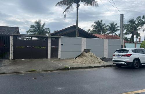 Casa para alugar em Bertioga - Piscina, Wifi e Churrasqueira - Foto 3