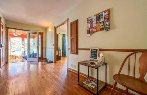 Charming Lake Geneva, Wisconsin 3BR/2Bath Home - Shagbark Waters - Foto 8