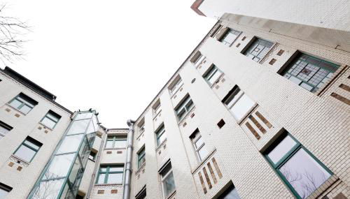 GREIF by ROCKCHAIR Apartments l SUPERHOST Status l 2 Bedrooms Boxspringbeds in City Center - Cozy Family & Business Flair welcomes you! - Foto 3