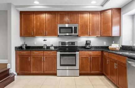 Book Your Summer Escape - TownHome by Disney! - Photo 9