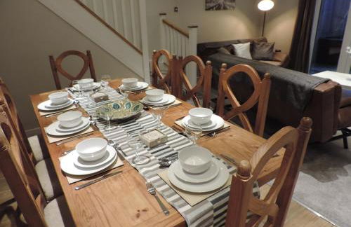 4 Bed Farnborough Air Accommodation - Foto 6