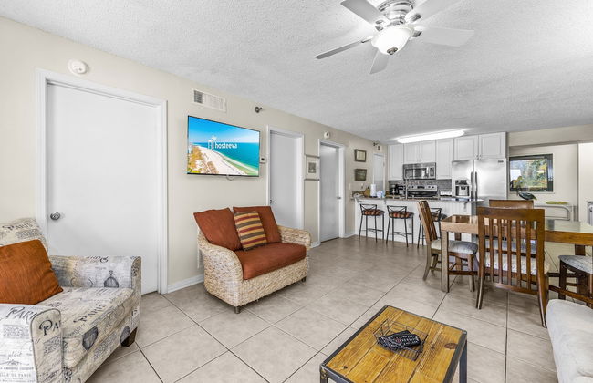 Harbor Place Condominiums by Hosteeva - Photo 48