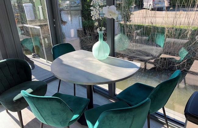 Waterfront Houseboat Near the Centre - Foto 10