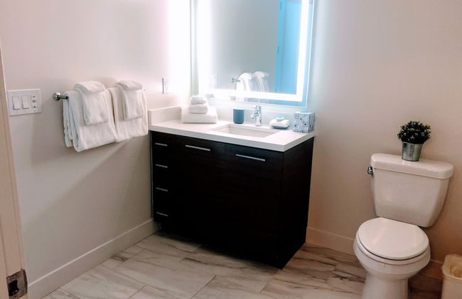 Resort Style Suites in Downtown LA - Foto 38