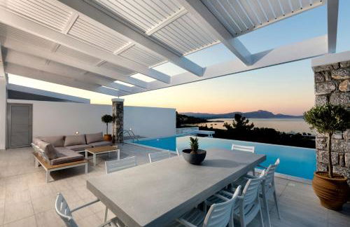 Villa Phos with swimming pool in Lindos - Foto 1