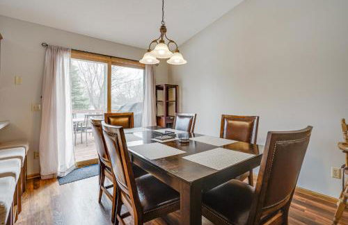 2 Mi to Super Rink Sporty Group Getaway in Blaine - Foto 11