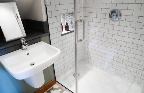 Beautiful farmhouse near Abergavenny - Sleeps 6-26 - Foto 39