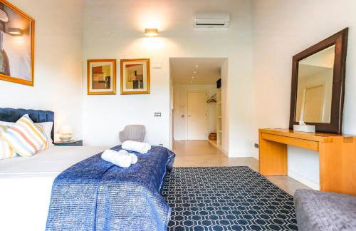 Tranquil large 6 bedroom family Villa sleeps 20 near sitges - Photo 69